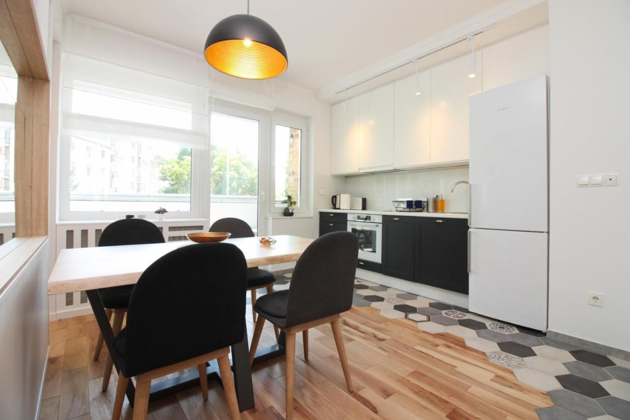 Sunshine Apartment Сараево Экстерьер фото