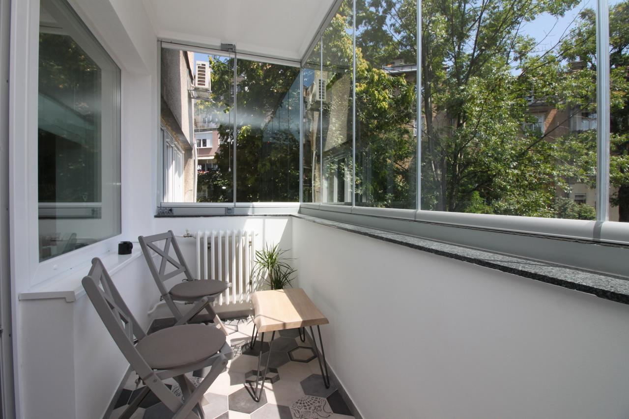 Sunshine Apartment Сараево Экстерьер фото
